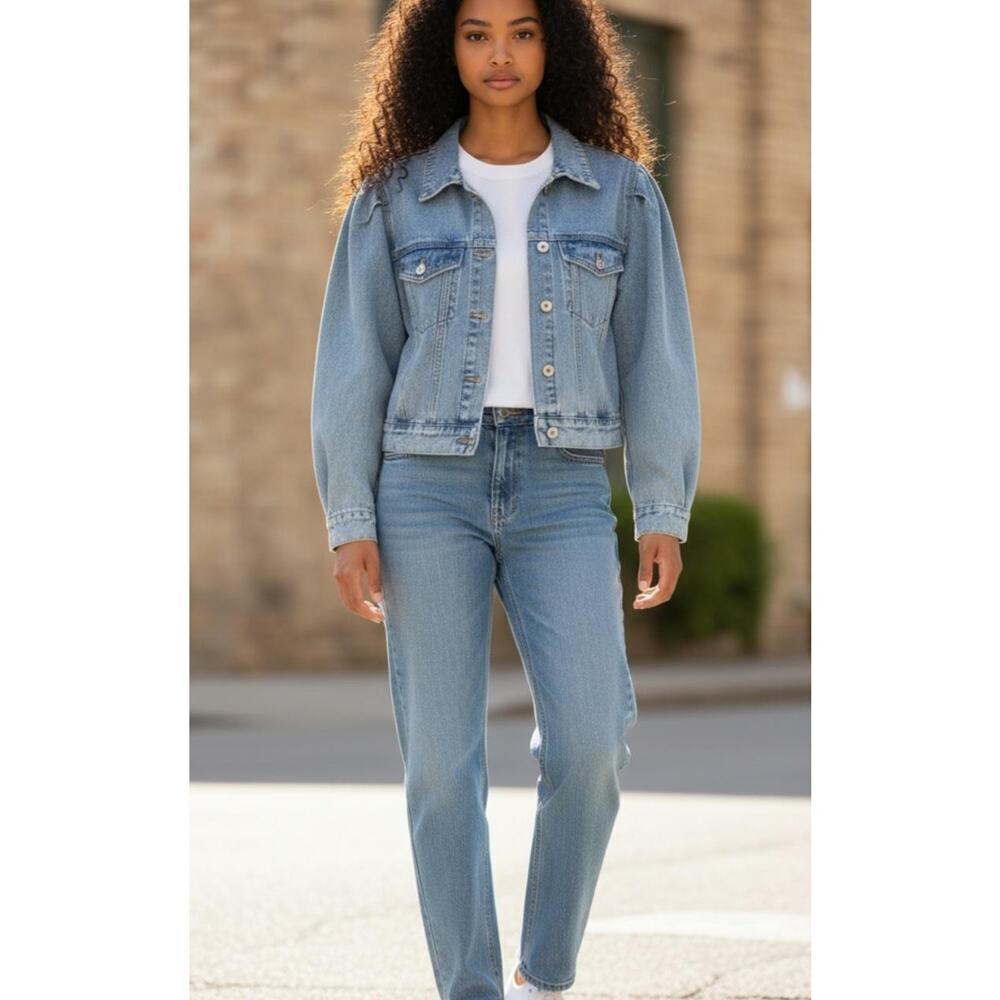 Denim Jacket Womens Large Light Wash Cropped Puff Shoulder Unworn NWOT Mable L - Picture 2 of 16